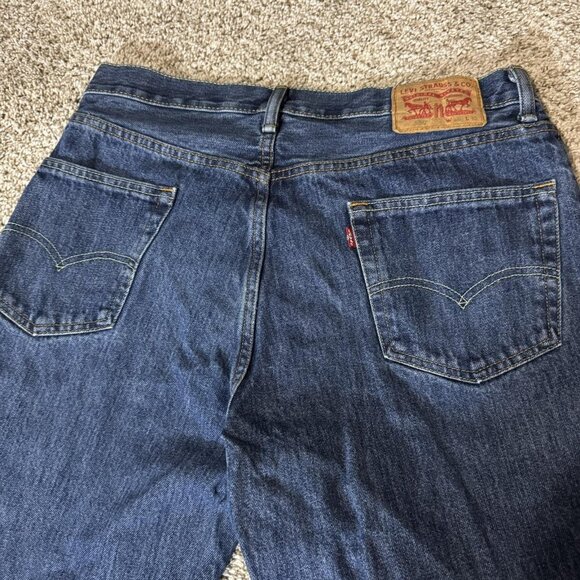 Levis 550 Jeans Mens 36x32 Blue Denim Relaxed Fit Straight Leg Red Tab Classic - Picture 7 of 12